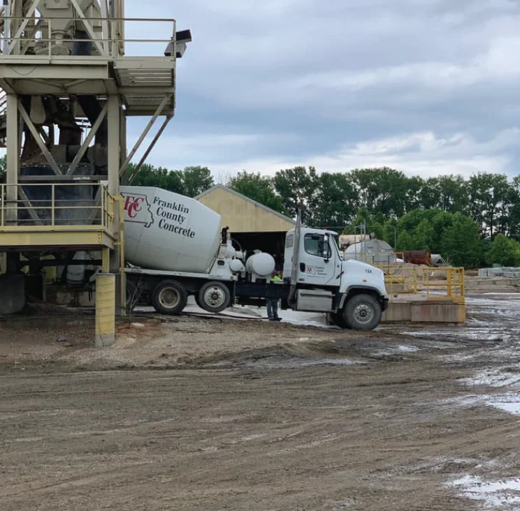 Franklin county concrete mixing truck at plant